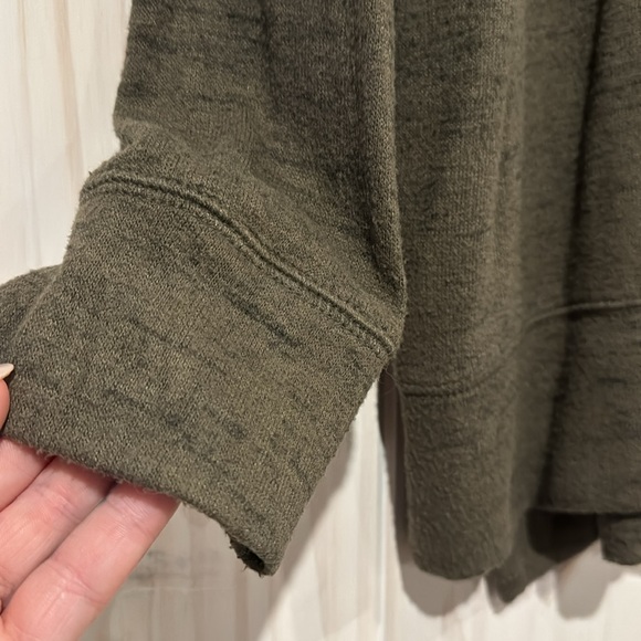 Aerie soft long sleeve - Picture 4 of 5